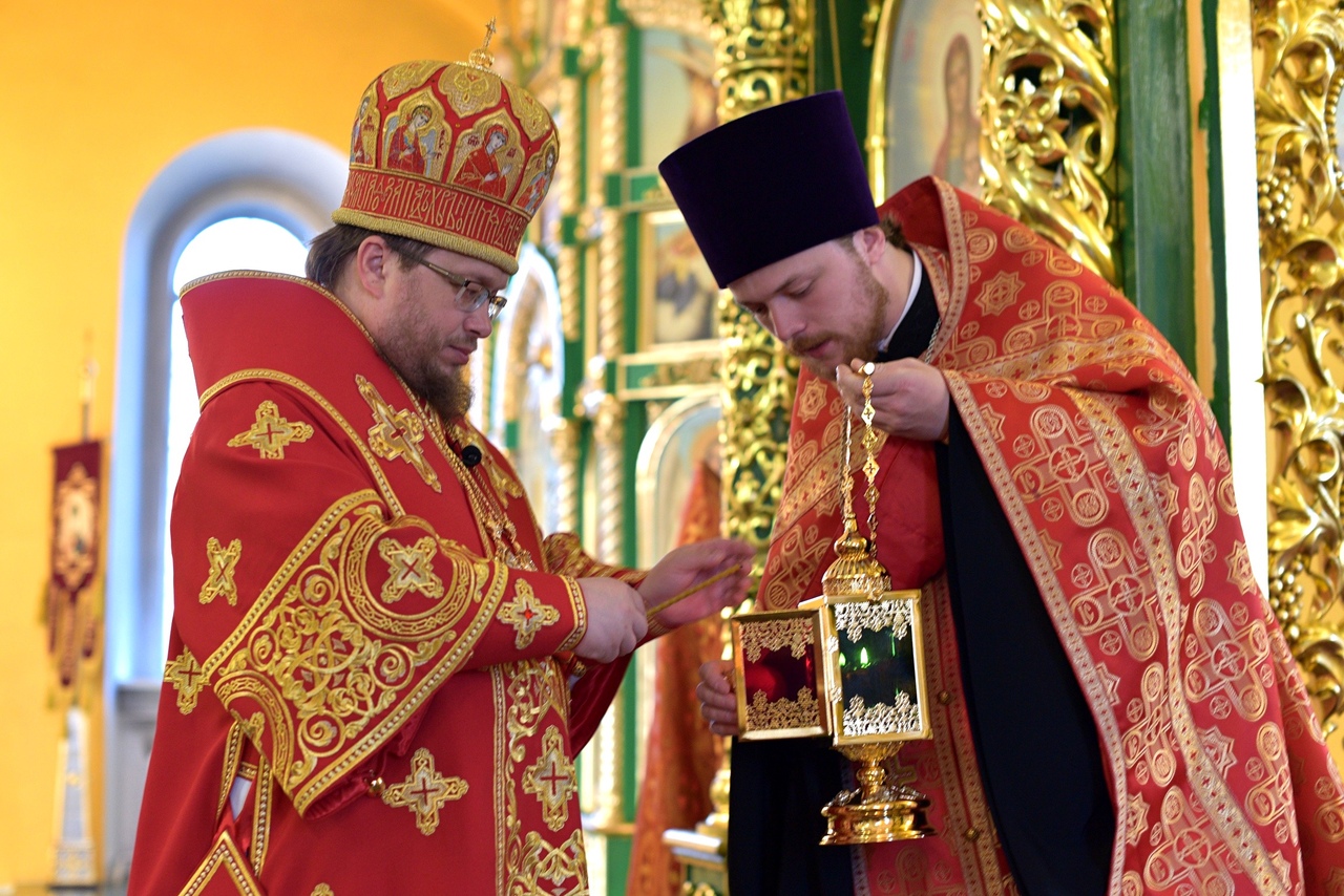 Часы святой пасхи вечернее правило