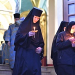 В Яранске совершили всенощное бдение с чином Погребения Плащаницы Пресвятой Богородицы