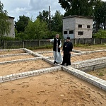 Глава Яранской епархии осмотрел площадку строящегося храма в г. Лузе