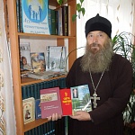 Пижанской центральной районной библиотеке переданы в дар православные издания