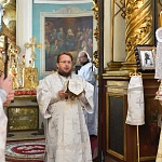 Во Вселенскую родительскую субботу в Успенском кафедральном соборе помолились о усопших