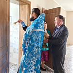В Кикнуре состоялось освящение и открытие первого этажа приюта для кризисных беременных женщин и мам с детьми