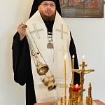 Епископ Паисий отслужил литию по митрополиту Хрисанфу (Чепилю)