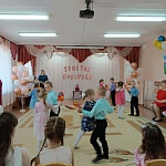 Воспитанники детского садика «Родничок» г. Котельнича прославили Воскресшего Христа