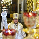 Епископ Паисий возглавил воскресные богослужения в Троицком соборе Яранска