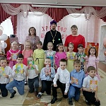 Воспитанники детского садика «Родничок» г. Котельнича прославили Воскресшего Христа