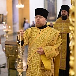 В канун недели о Страшном суде епископ Паисий возглавил всенощное бдение в Троицком соборе Яранска 