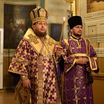 Епископ Паисий совершил воскресные богослужения в Успенском кафедральном соборе Яранска 