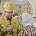 Литургию в день памяти преподобного Леонида Устьнедумского в храме д. Озера впервые возглавили два архиерея 