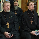 Священники Яранской епархии обсудили прочитанные книги, поучаствовали в дискуссии и викторине 