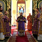 Во второе воскресенье Великого поста Божественную литургию в Троицком соборе Яранска совершил епископ Паисий