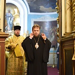 Яранский архипастырь совершил воскресные богослужения в Успенском кафедральном соборе 