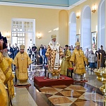 Архипастыри Вятской митрополии возглавили Литургию в селе Великорецком