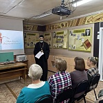 В музее посёлка Тужа поговорили о смысле и истории праздника Покрова
