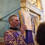 В Успенском кафедральном соборе состоялось молебное пение с акафистом Иисусу Сладчайшему