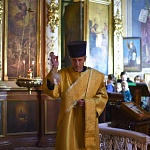 Архипастырь совершил всенощное бдение в Успенском кафедральном соборе г. Яранска