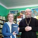 В библиотеке села Юрьево прошла встреча любителей чтения, посвящённая юбилею Победы