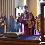 Перед мощами прп. Матфея в Троицком соборе Яранска состоялось молебное пение с акафистом