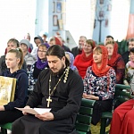 Епископ Паисий встретился с прихожанами Благовещенского храма поселка Кикнур