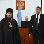 Епископ Паисий напутствовал новоизбранного главу Яранского муниципального округа