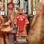 В Неделю о самарянке епископ Паисий совершил Литургию в Успенском кафедральном соборе