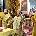 В Успенском кафедральном соборе Яранска прошли богослужения третьего воскресенья по Пятидесятнице 