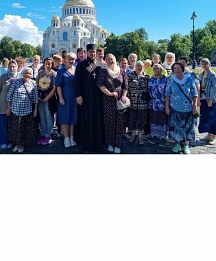 Прихожане Благовещенского храма п. Кикнур совершили паломничество в Санкт-Петербургскую митрополию
