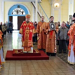 Архиерейское богослужение в городе Котельниче в день памяти святителя Николая Чудотворца