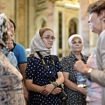 Паломническая группа Яранской епархии посетила святые места Санкт-Петербурга