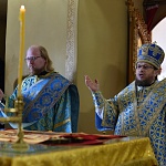 В день празднования в честь Смоленской иконы Богородицы епископ Паисий совершил Литургию на Архиерейском подворье Яранска